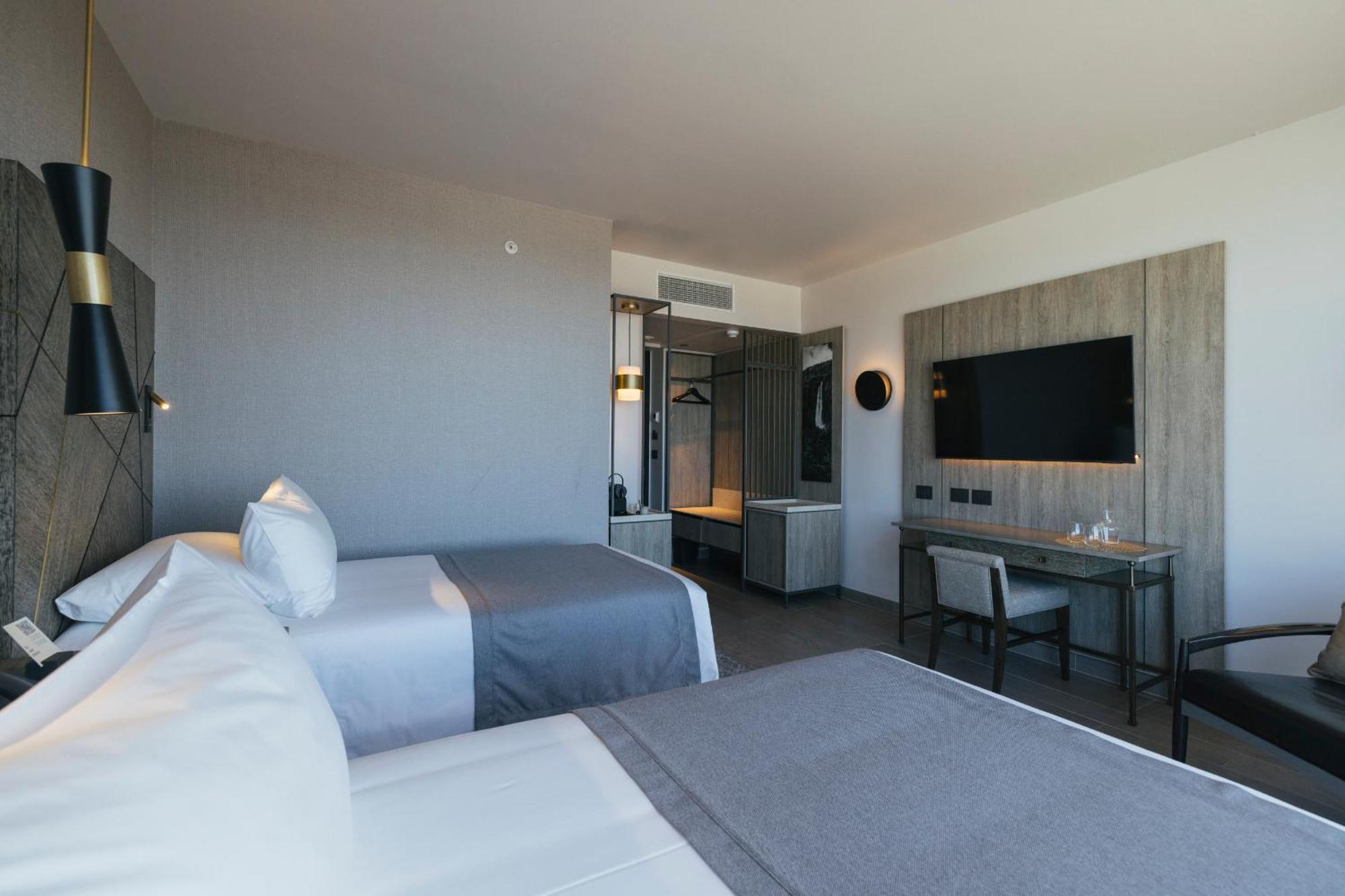 Hotel Cabo De Hornos بونتا أريناس المظهر الخارجي الصورة